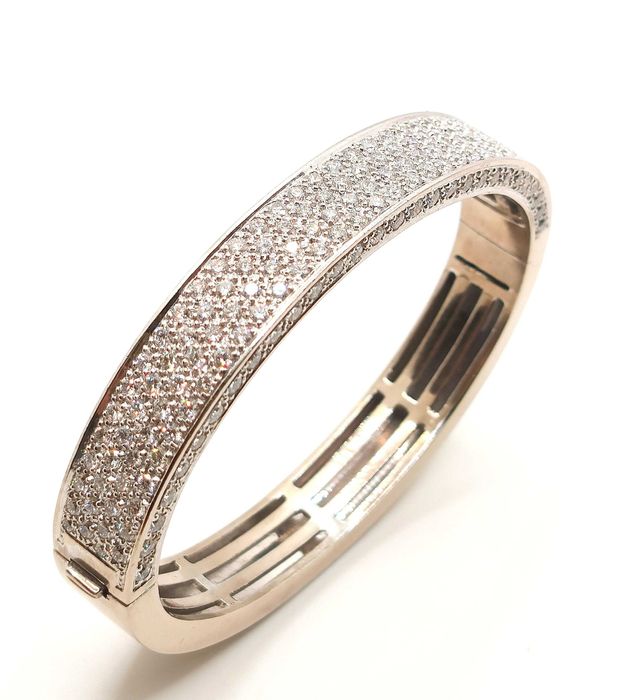 Złota bransoletka obręcz z diamentami 190szt 5,5ct Pr.750 W:65,70gr