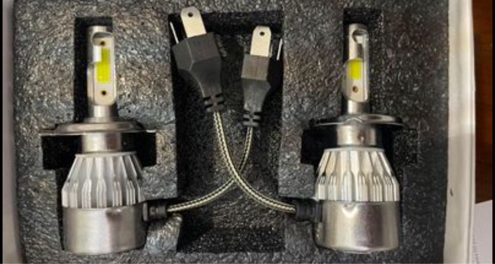 Kit 2 lâmpadas LED H4 Marca C6