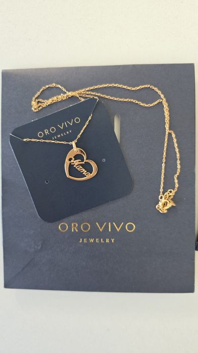 Colar com medalhão "Mamá"