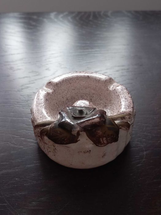 Zestaw z ceramiki z czasów PRL