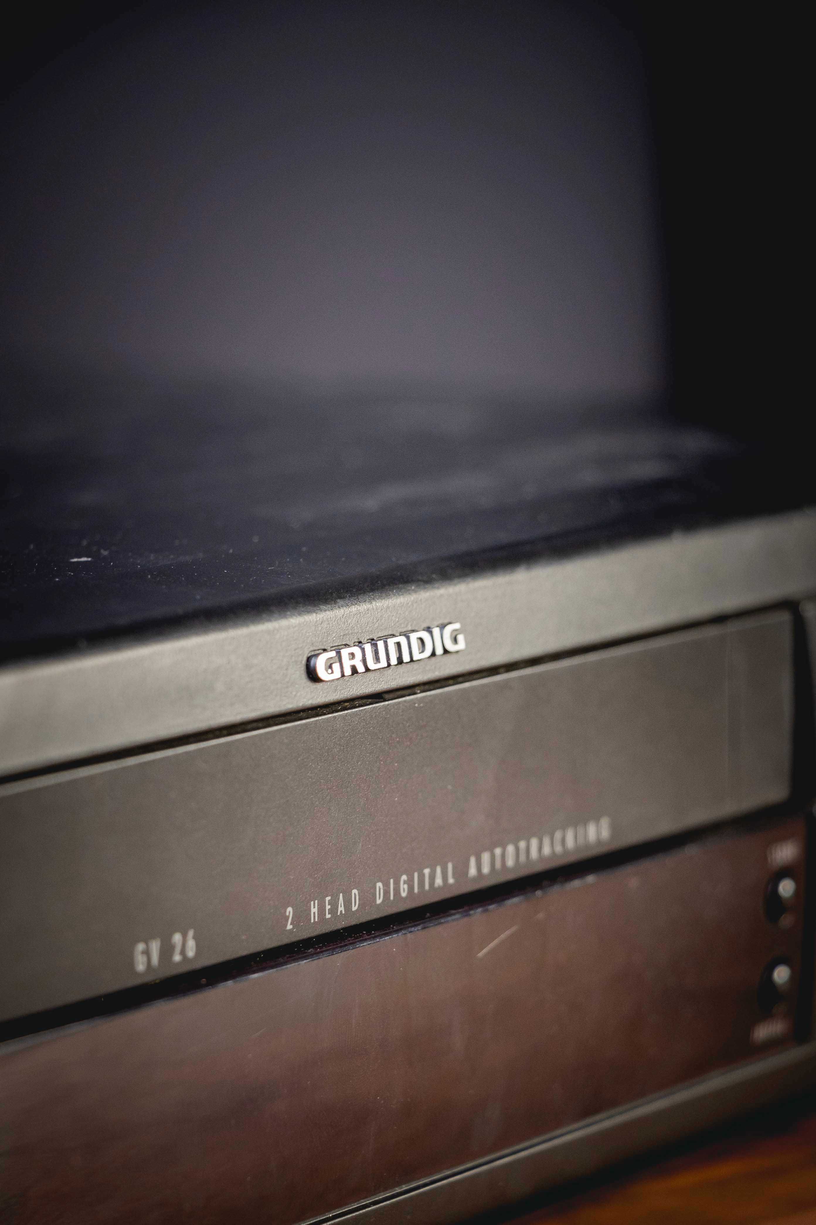 Leitor de VHS DA GRUNDIG p/peças