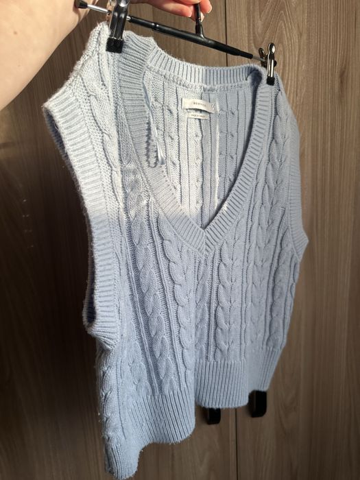 Продам 2 жилетки , розмір s та xs