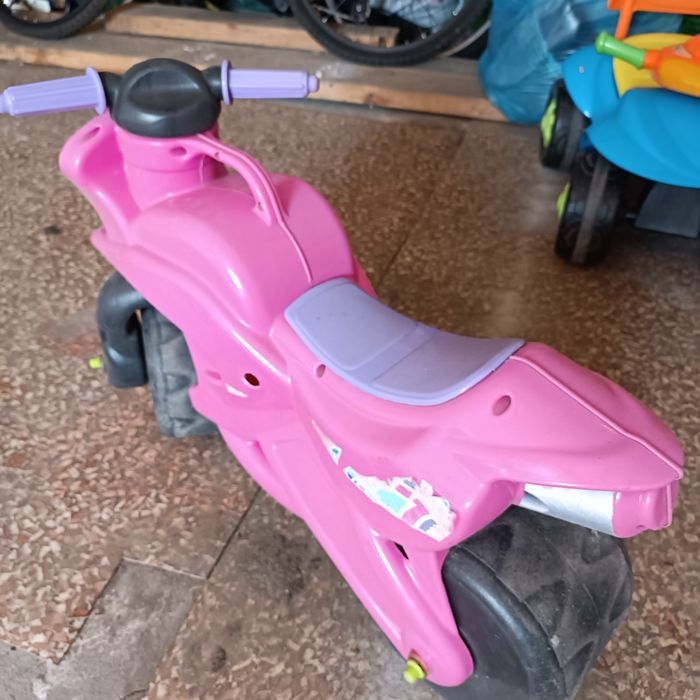 Велобіг толокар рожевий