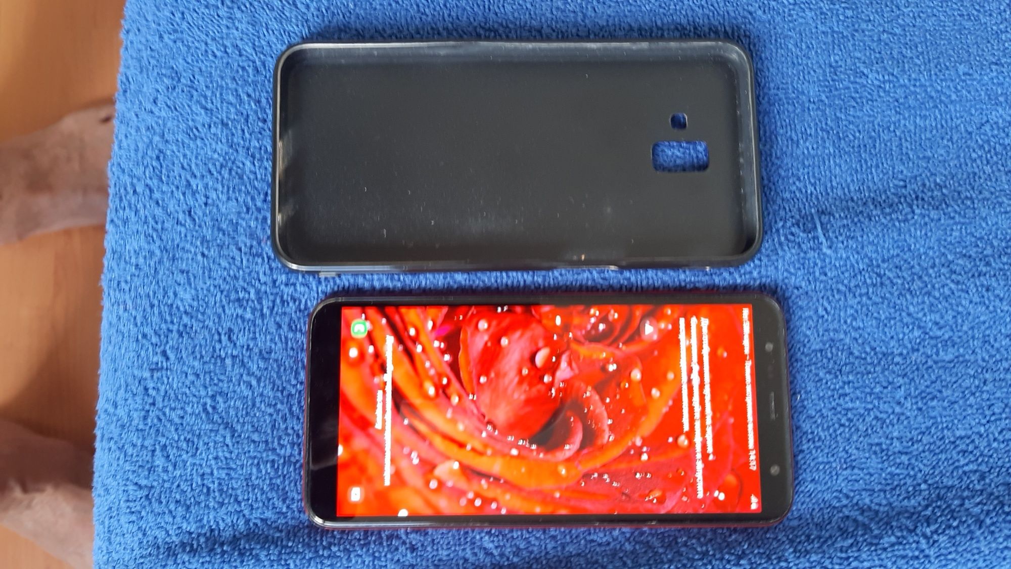 Продам смартфон Samsung Galaxy J6+