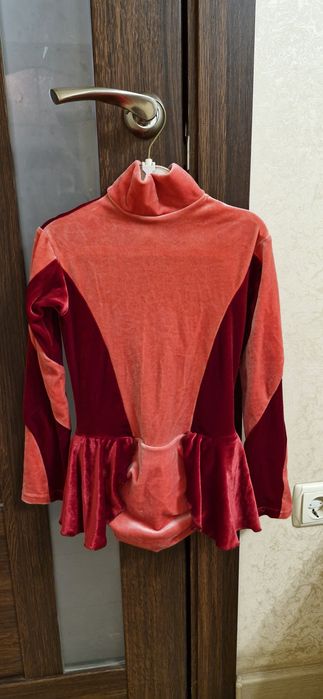 Платье для фигурного катания