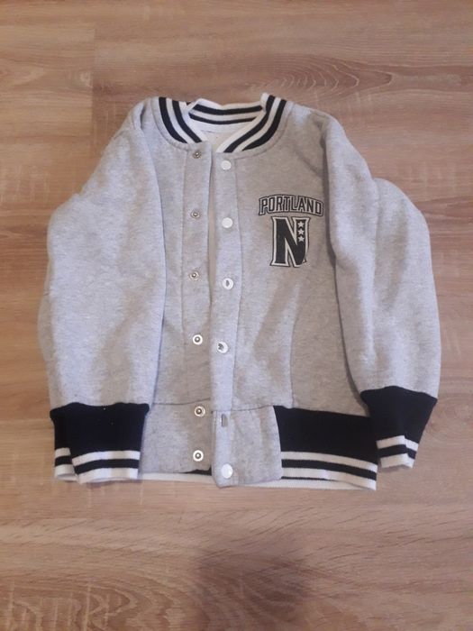 Теплий реглан на кнопках 4-5 р