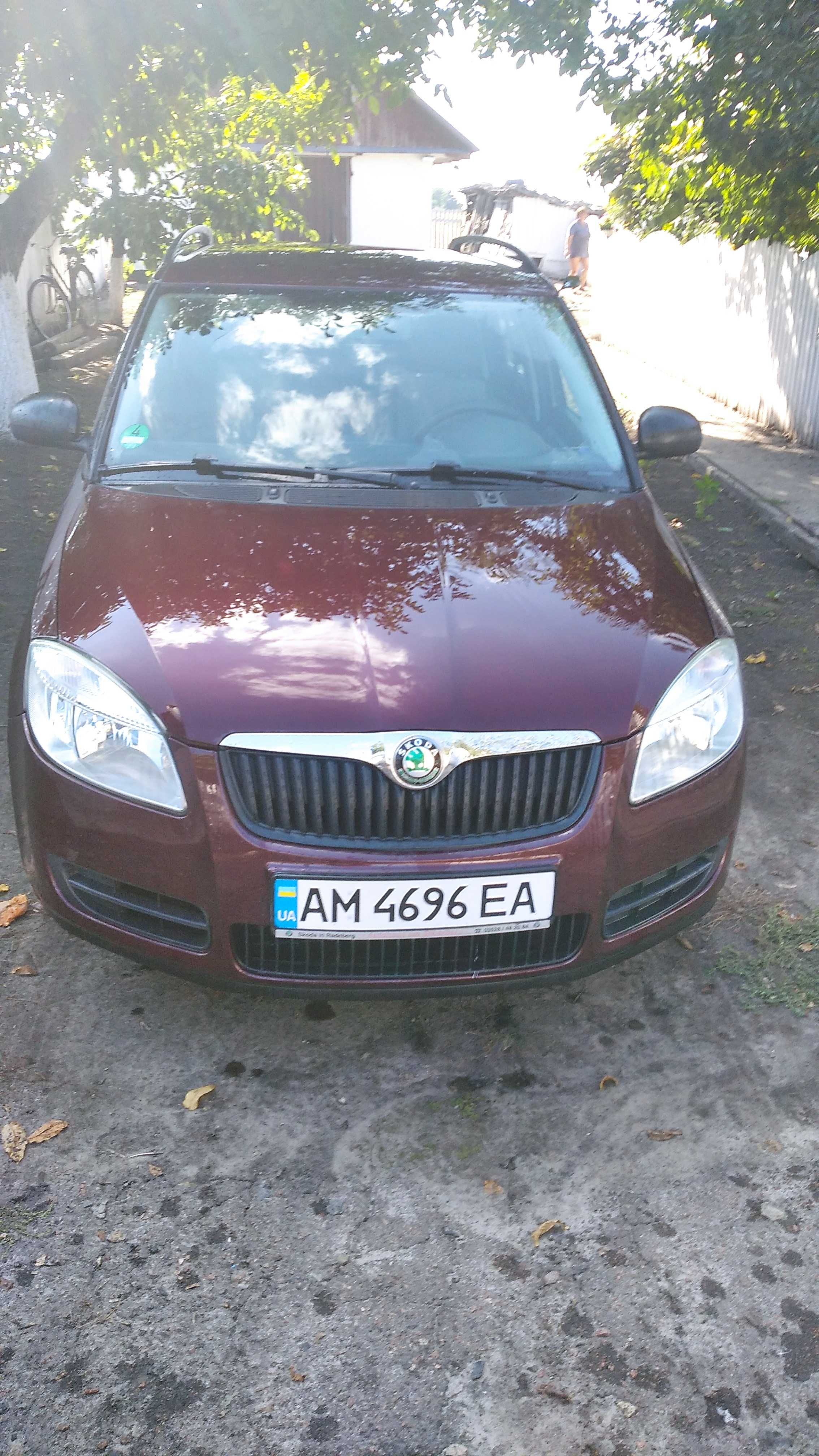 Skoda fabia 1.2 бензин