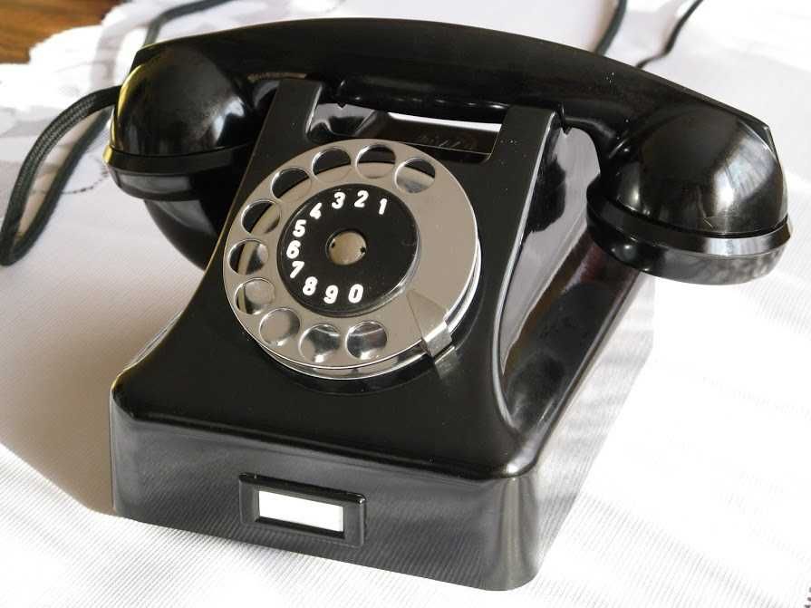 Stary POLSKI TELEFON RWT z 1962r. - sprawny!