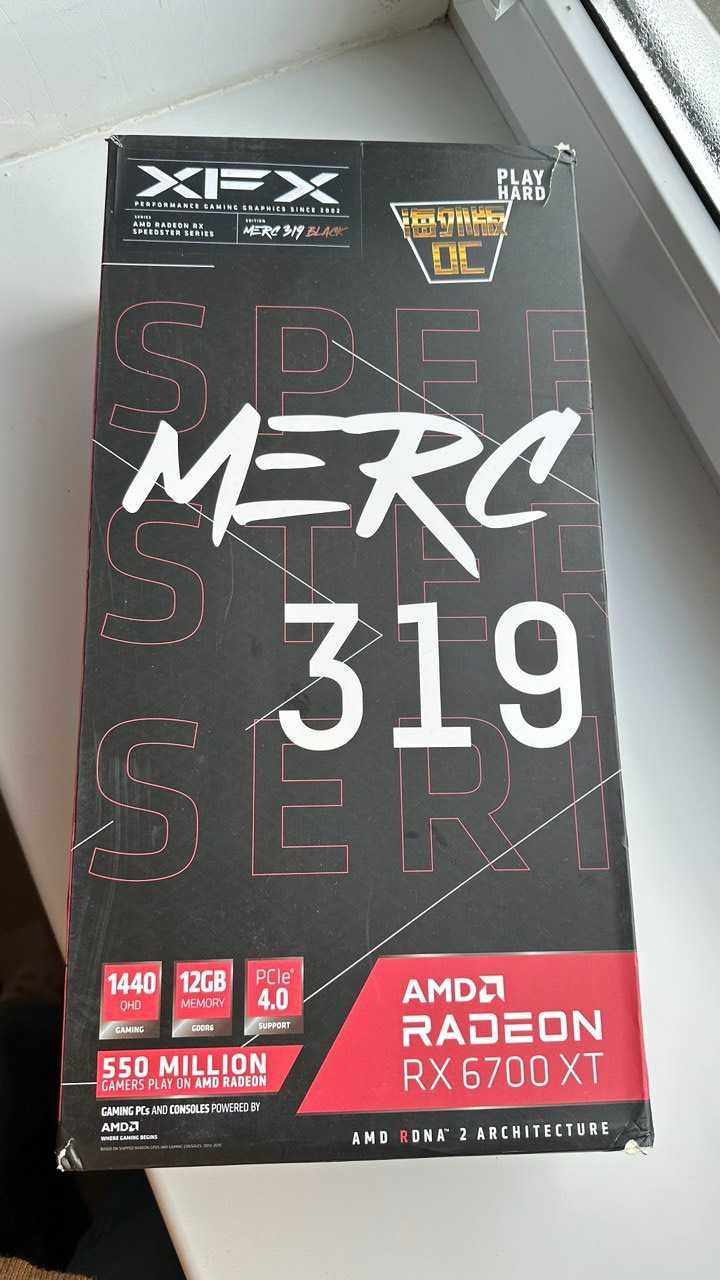 Відеокарта XFX Radeon RX 6700 XT Speedtester merc319  Black 12GB