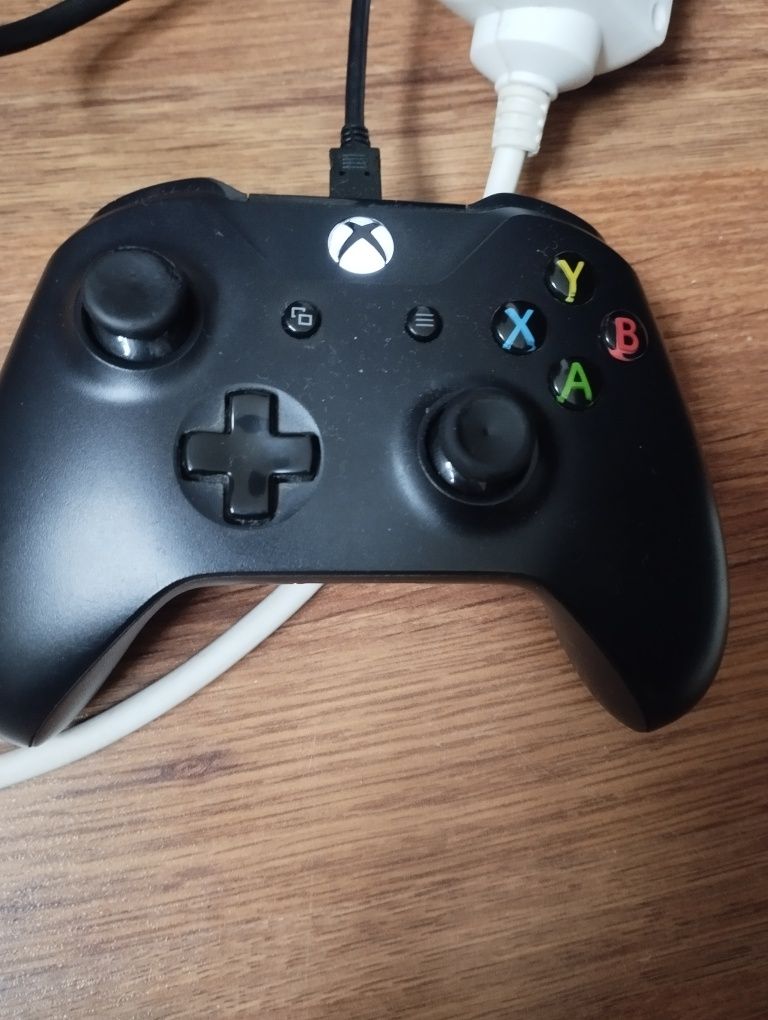 Xbox one w dobrym stanie