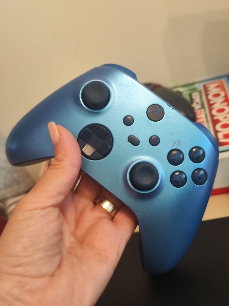 Konsola Xbox One X