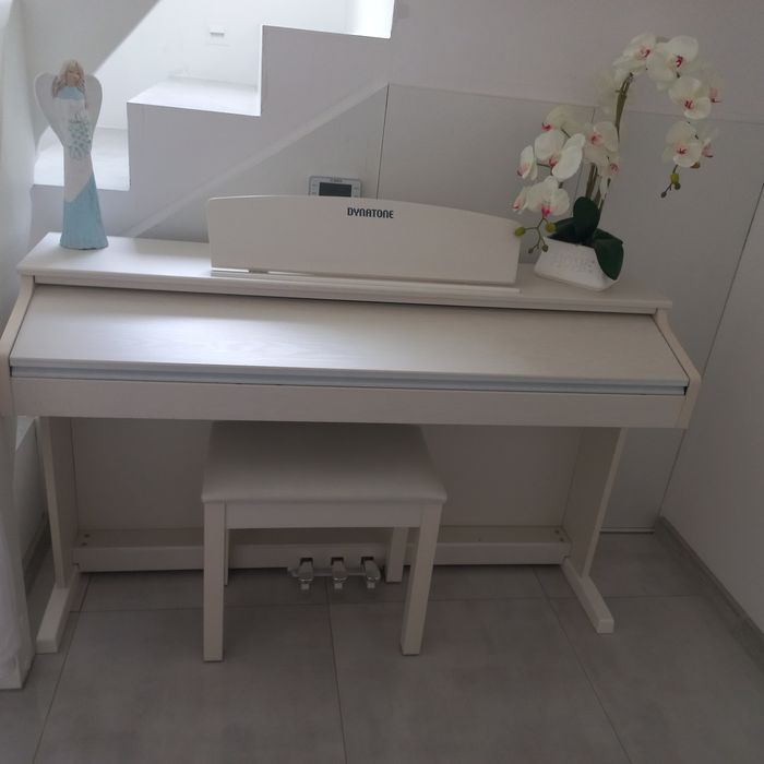 Pianino dynatone