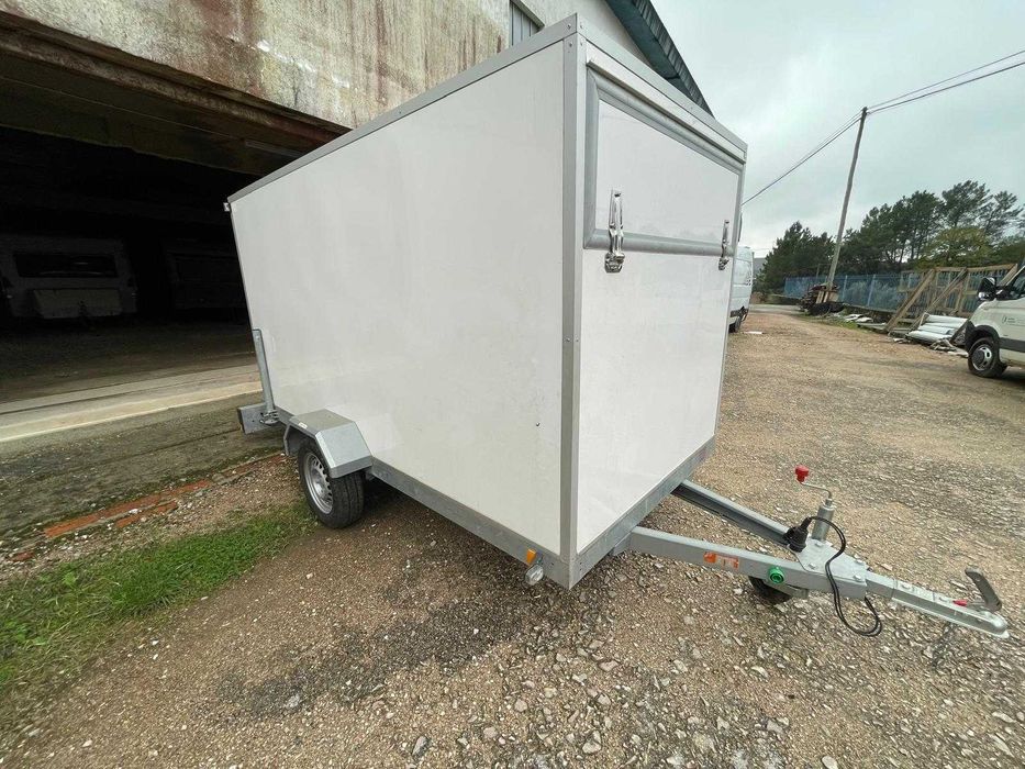 Atrelado - Reboque 750kg