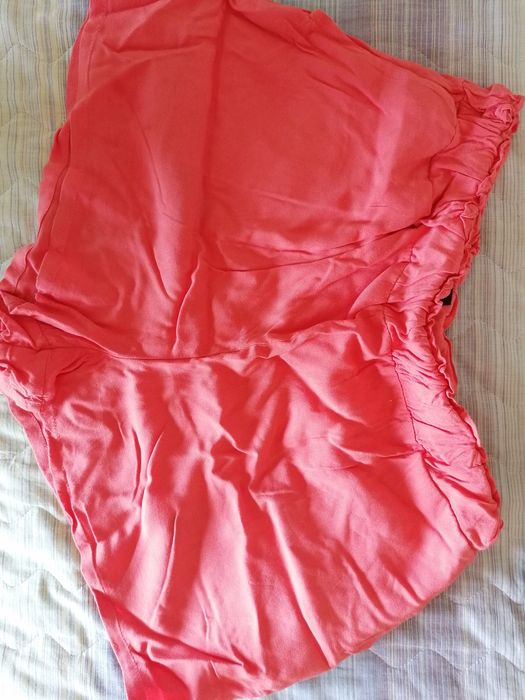 Calções curtos salmão