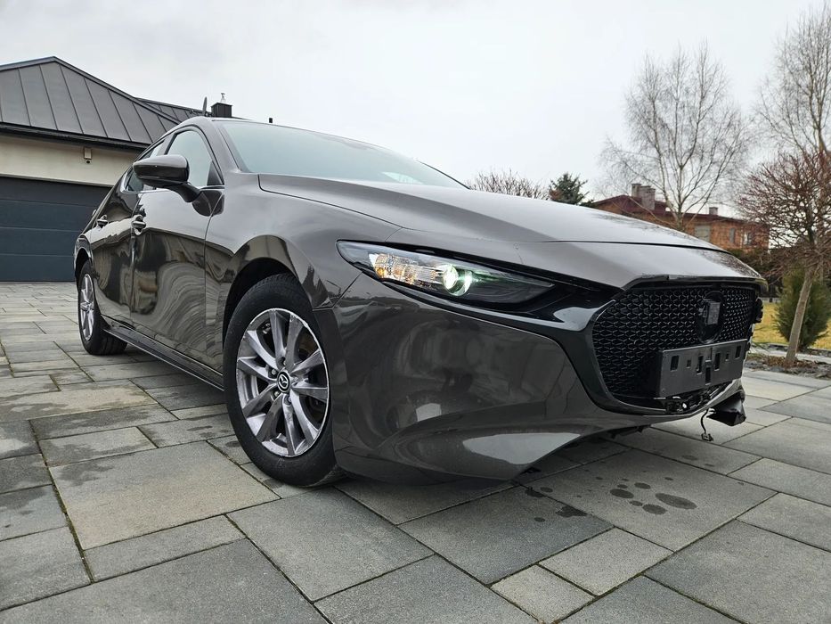 Mazda 3 Hybryda