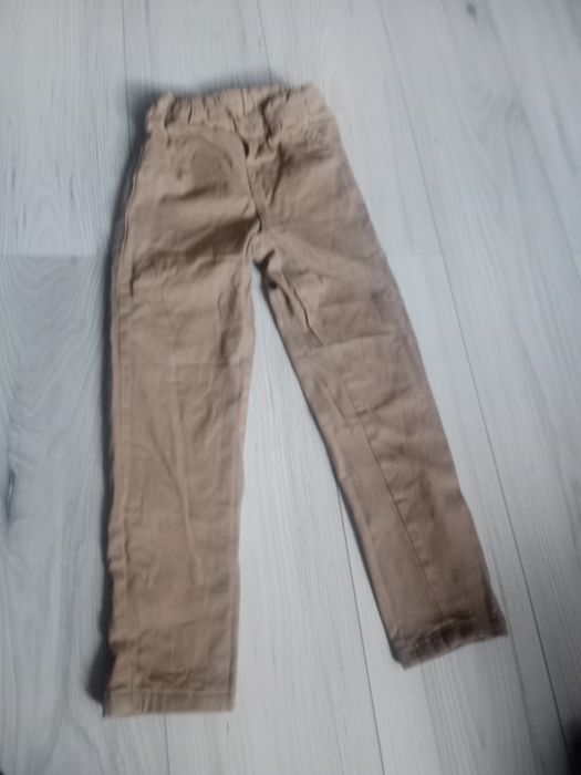 Spodnie chłopięce rozmiar 116