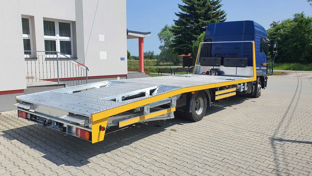 Laweta najazd zabudowa pomoc drogowa PRODUCENT MOTO-LUK solidnie