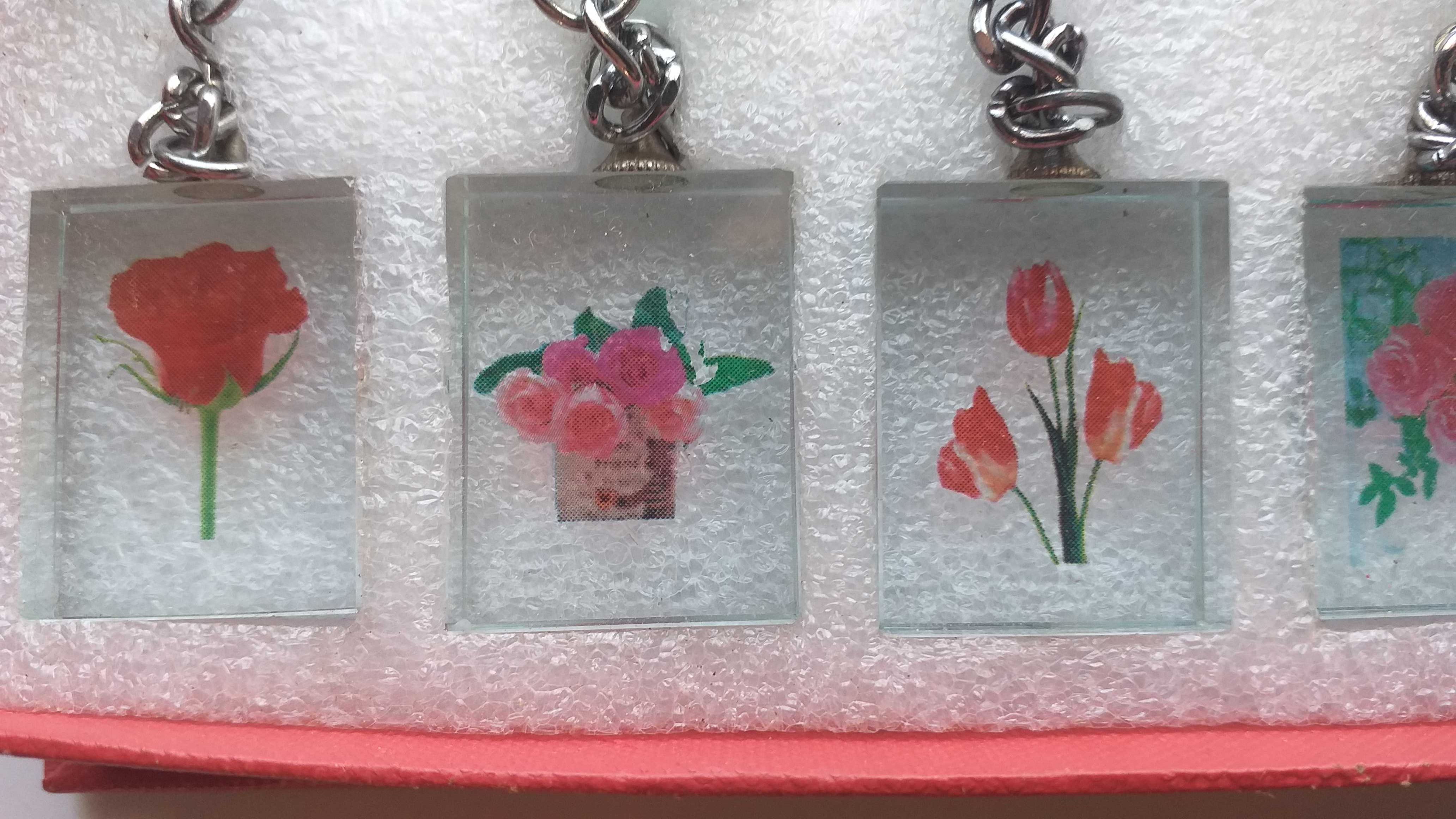 Porta-chaves - Flores + Signos - novos - portes incluidos