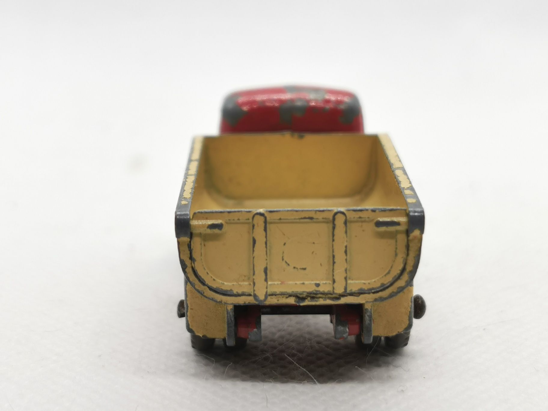 Bedford 7 Ton Tipper no. 40a Lesney Matchbox MOKO