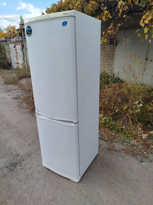 Холодильник Samsung no frost