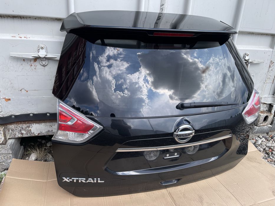 Nissan X Trail T32 Rogue G41 кришка багажника ляда