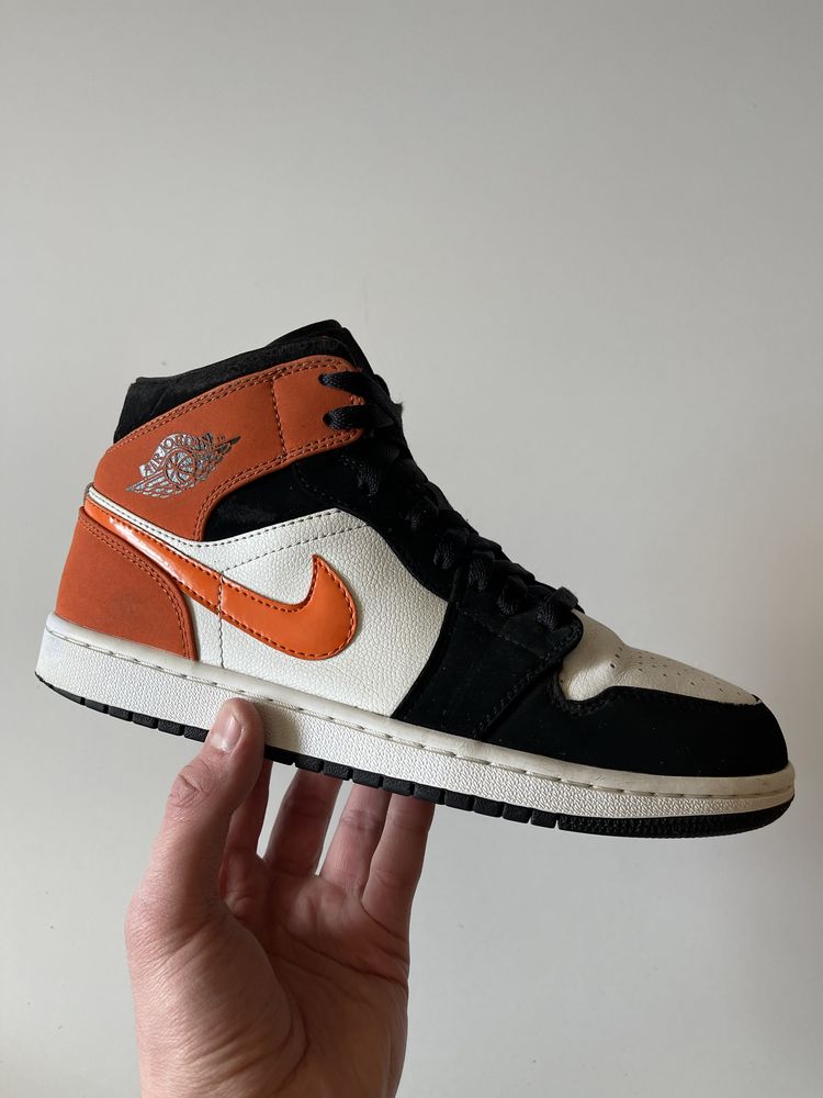 Nike air jordan 1 mid унісекс модель