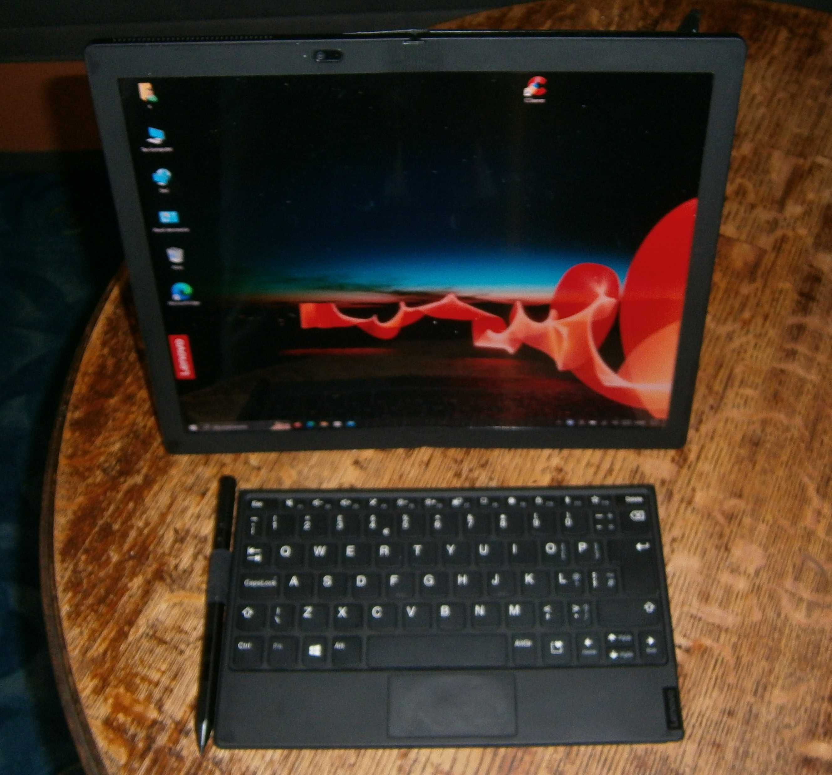 LENOVO ThinkPad X1 Fold G1