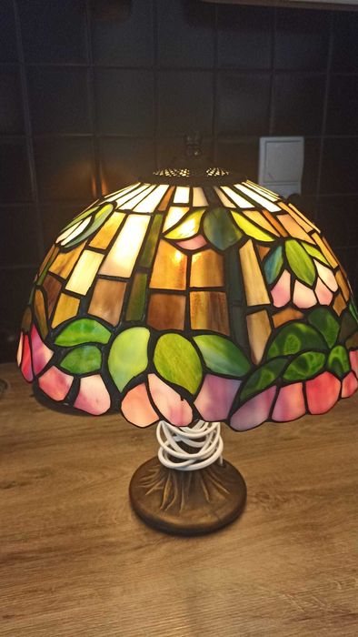 Lampa stołowa Tiffany