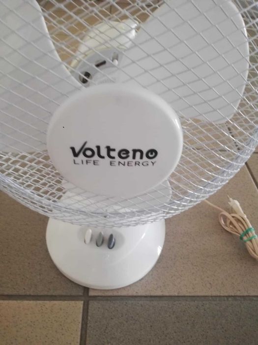 Wiatrak biurkowy wentylator chłodzący wiatraczek