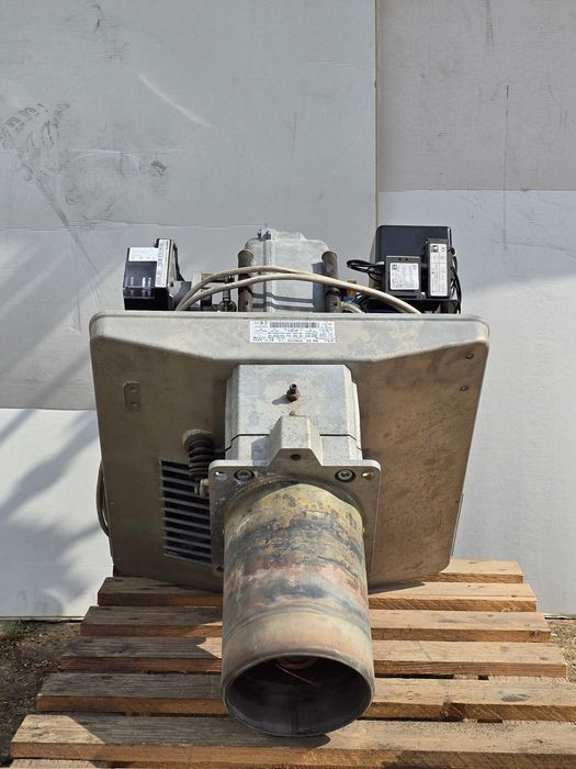 Riello palnik gazowy RS 50 moc 115-600kW 2 stopniowy do suszarni