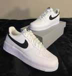 Sneakersy Nike Air Force 1 07 biało czarne modne oryginalne 42