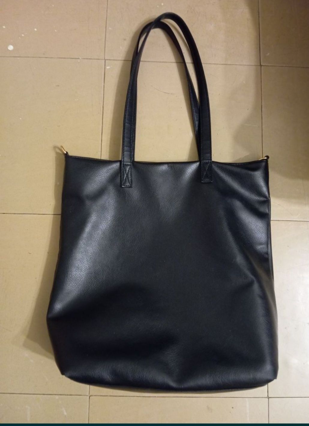 Продам женскую сумку