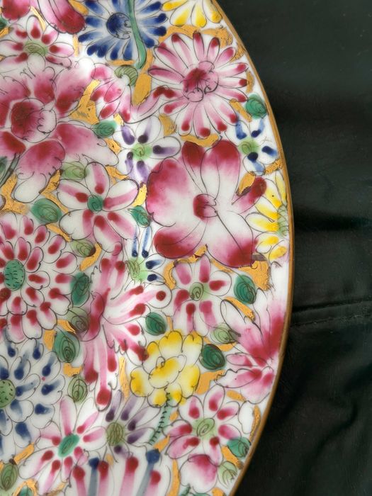 Pratos Fabricados em Macau