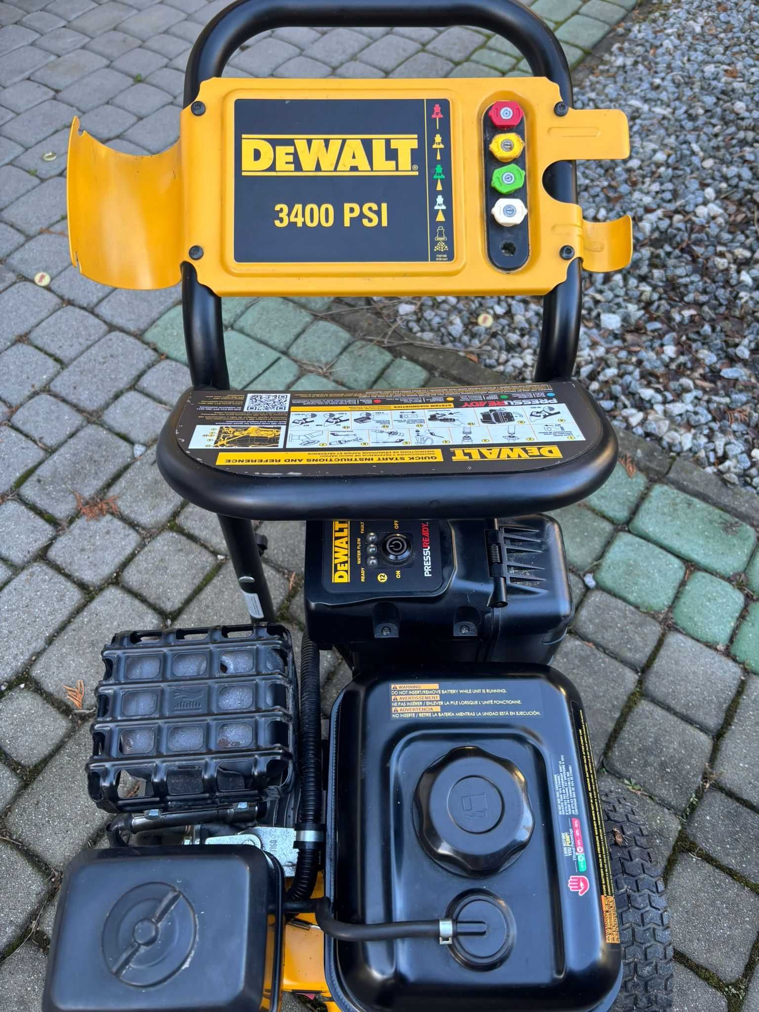 Myjka Ciśnienowa DEWALT 3400 PSI - (Karcher)