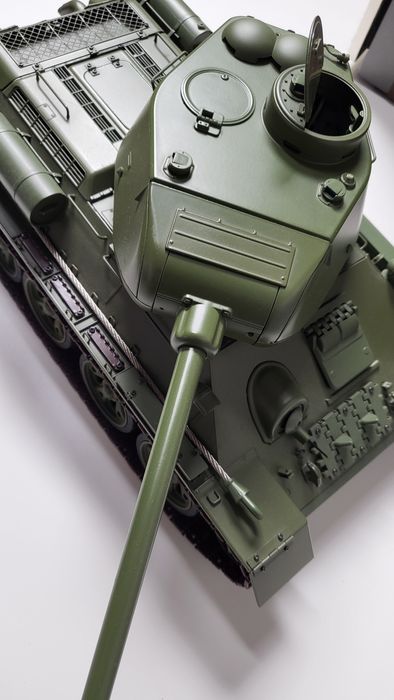 Model czołgu T-34-85 skala 1/16