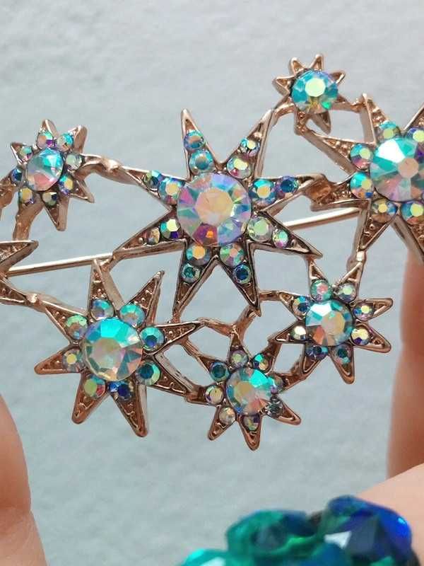 Broche / pregadeira / alfinete de peito - constelação de estrelas, AB