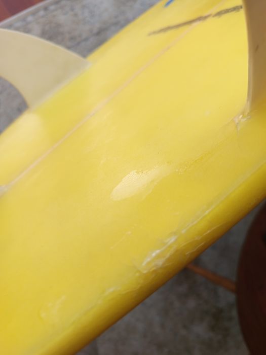 Prancha surf 6'1 com saco deeply