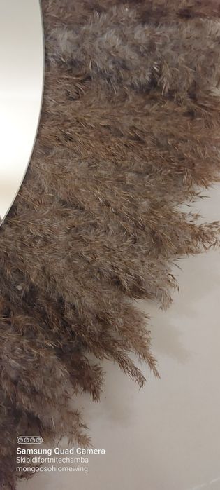Rekodzieło. Lustro okragłe 55cm wewnątrz plus pampas natura