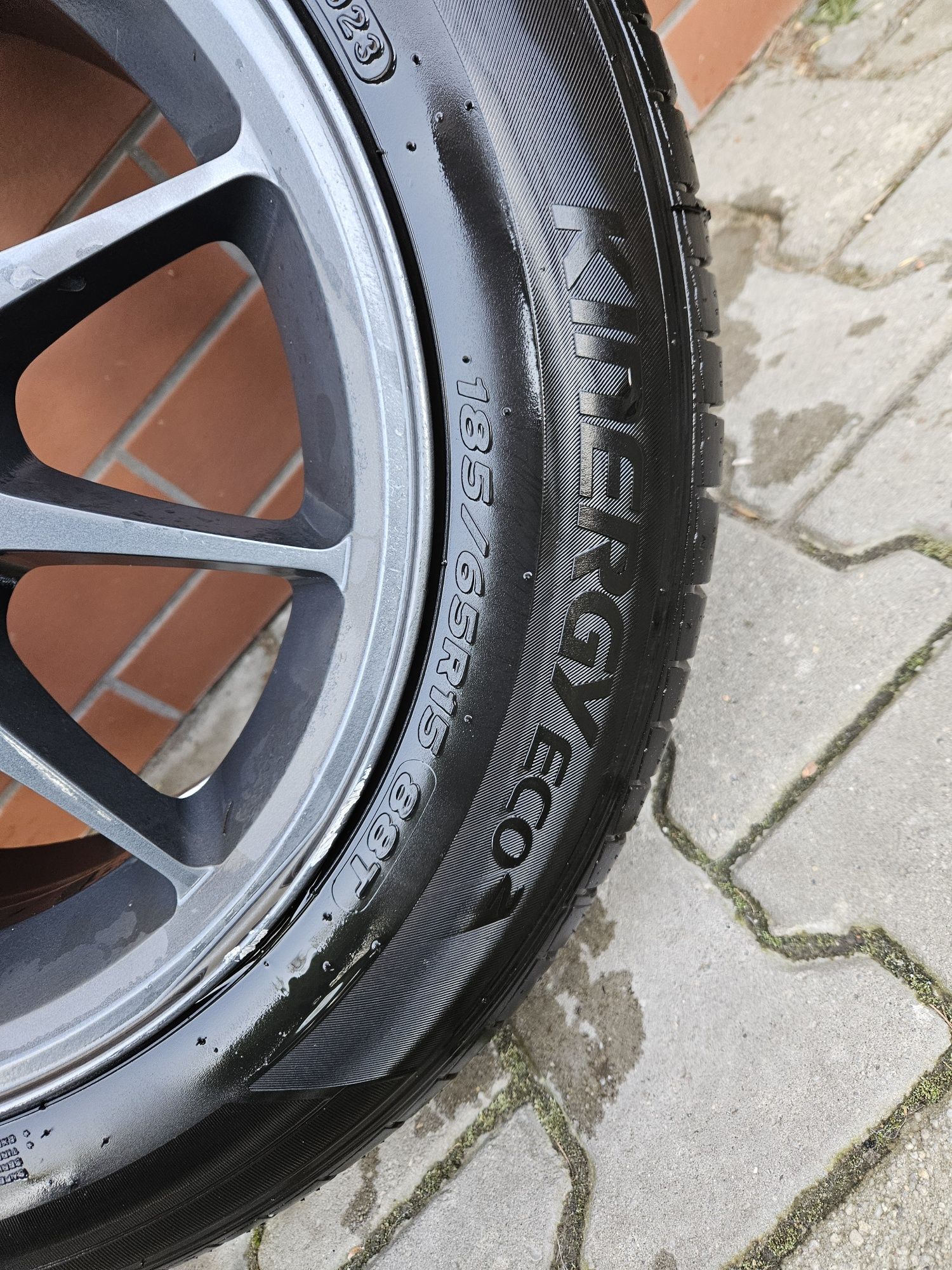 Hankook KinergyEco 185/65/15