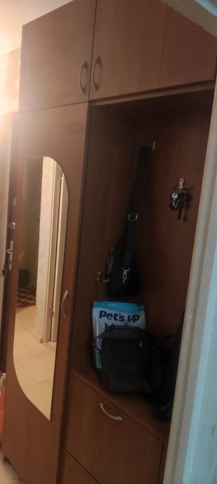 шкаф в прихожую срочно, только самовывоз Николаев