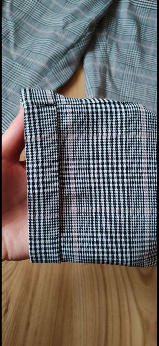 Nowe spodnie w kratę