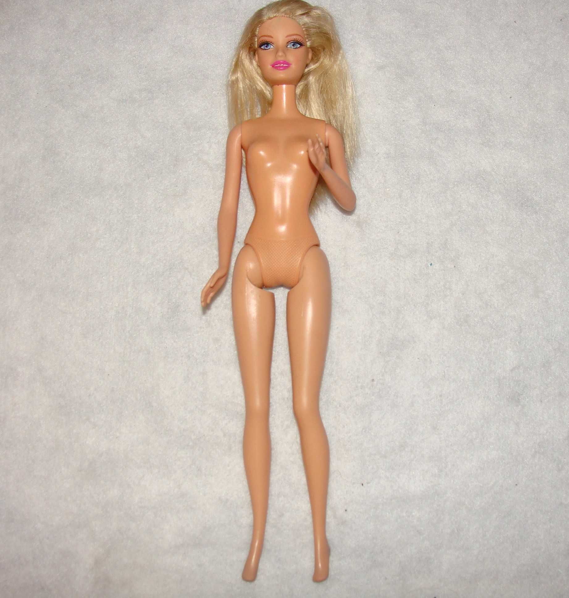 Boneca Barbie Princess Charm School Blair (Ref.V8701) de 2010