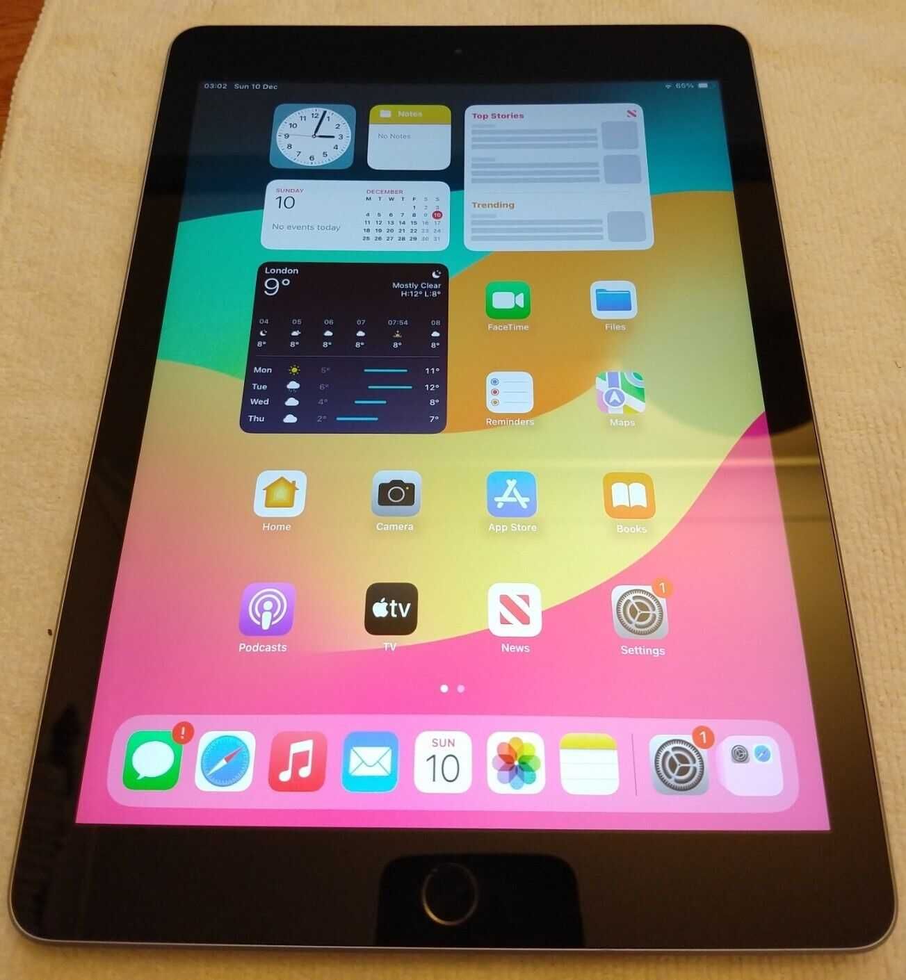 Apple iPad 6a geração A1893 32GB
