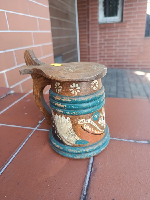 Kufel drewniany malowidła