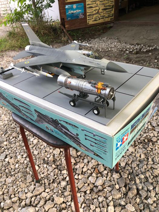 Cтендовые модели самолетов вертолетов авиация изготовление