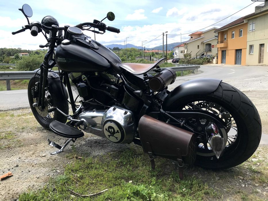 Harley Davidson Crossbones (Softail) 2011