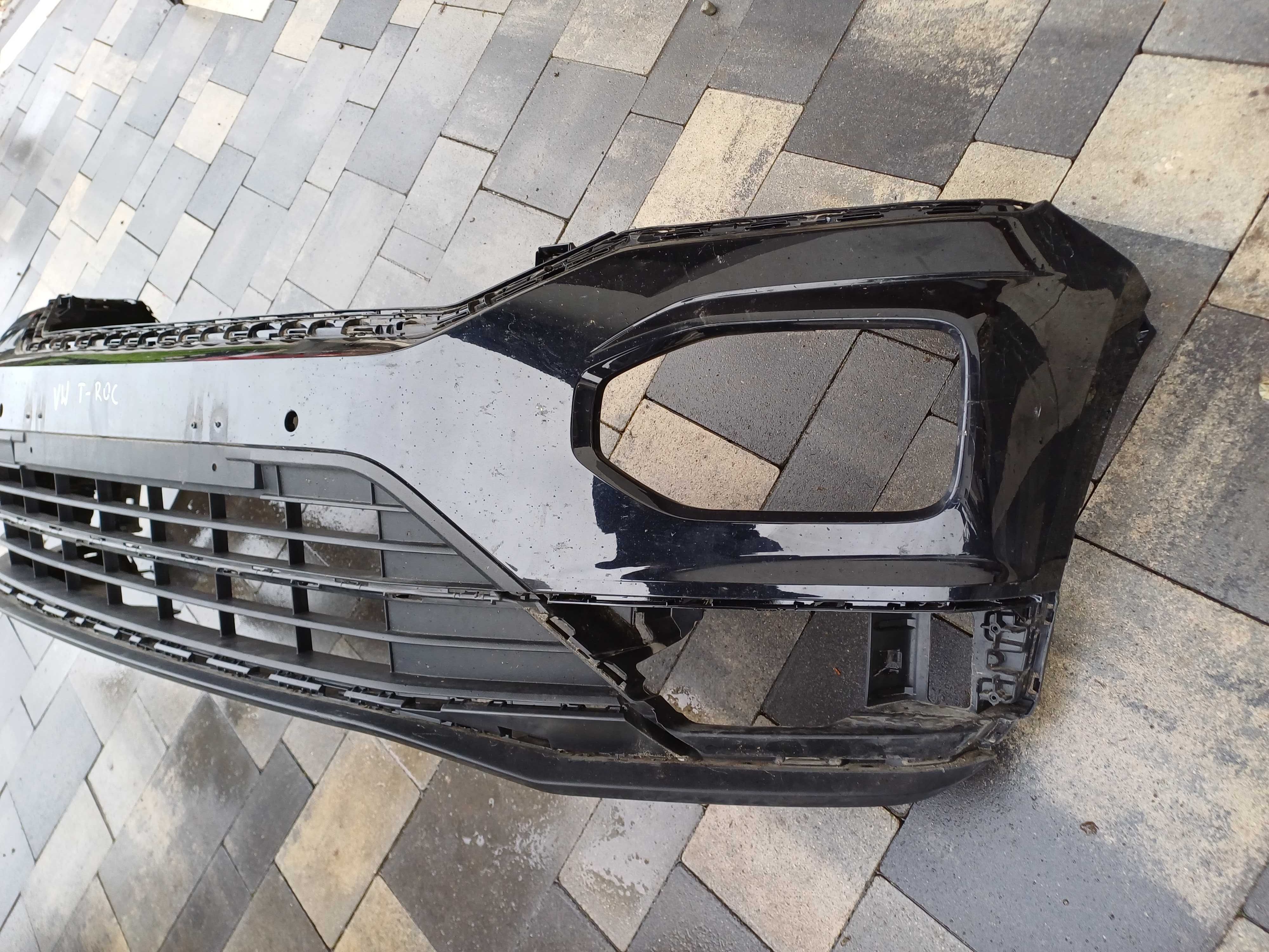 zderzak vw t-roc r-line 2ga.807.221