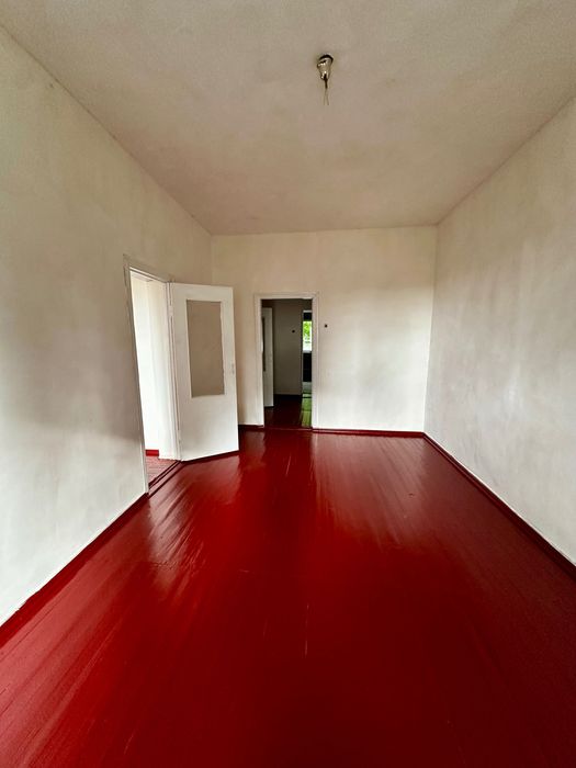 Окремий цегляний будинок / Гребінки/ держ.програми розглядаємо