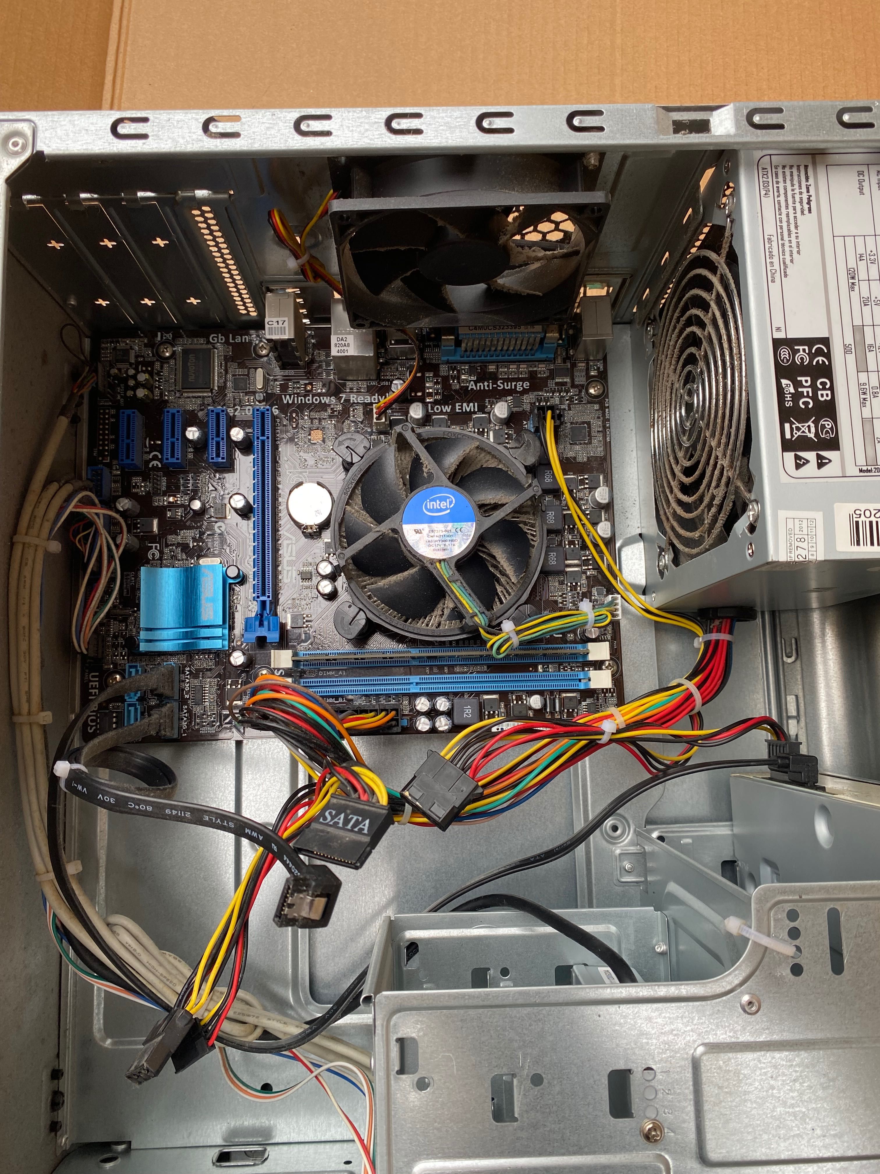 Pc torre Intel i3 e motherboard ASUS P8H61-M LX3 plus r2.0