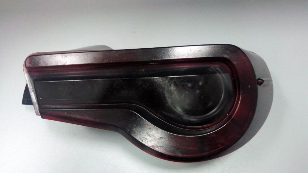 Задний правый фонарь 2017 Toyota 86 Оригинал